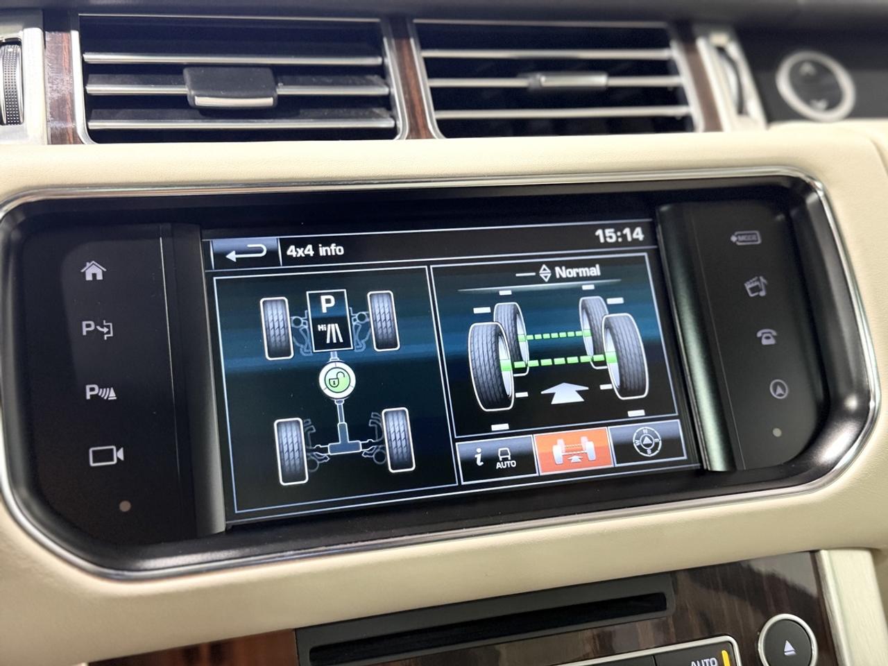 2016 Land Rover Range Rover  Photo
