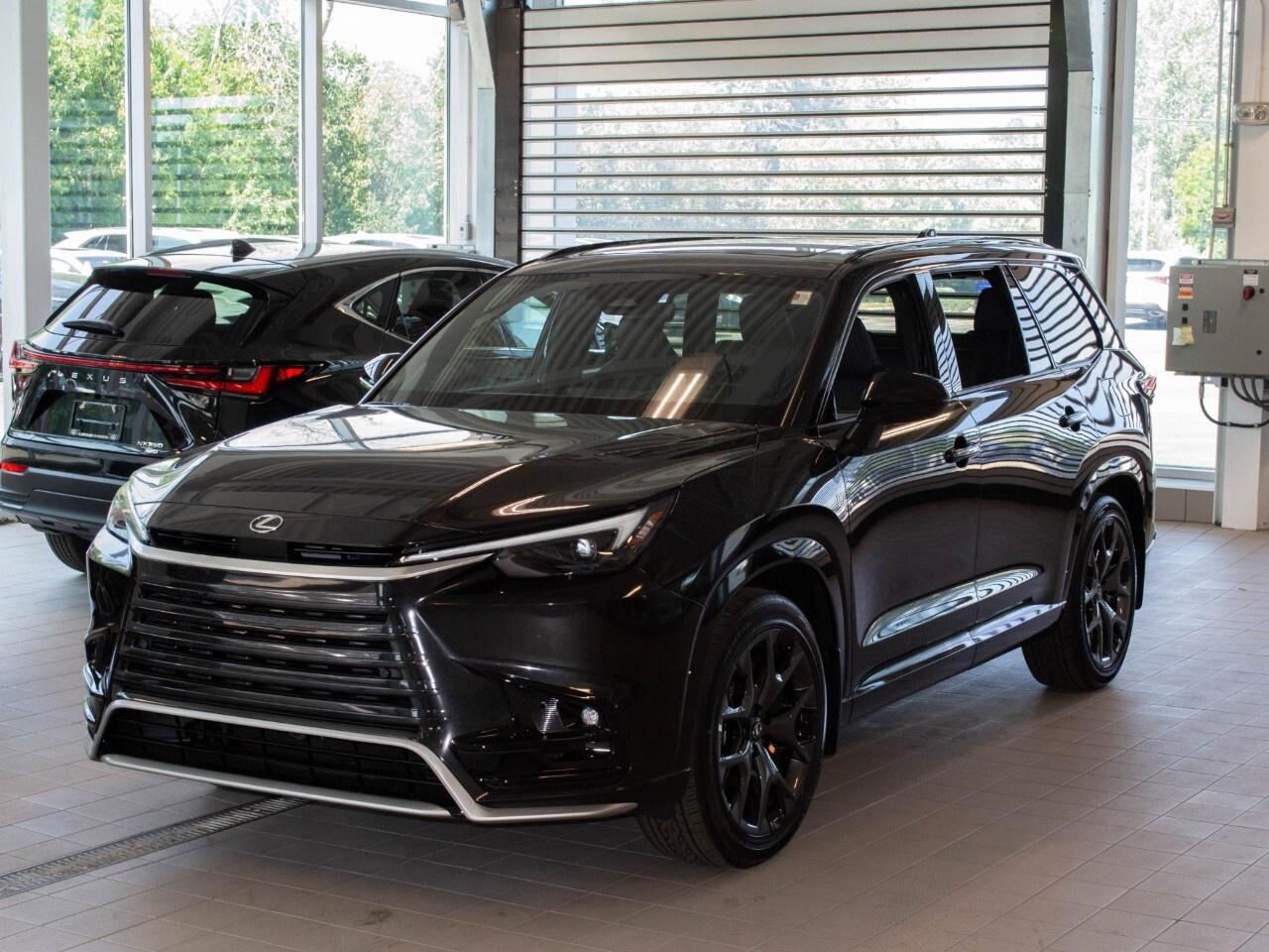 2025 Lexus TX 500h F Sport Photo