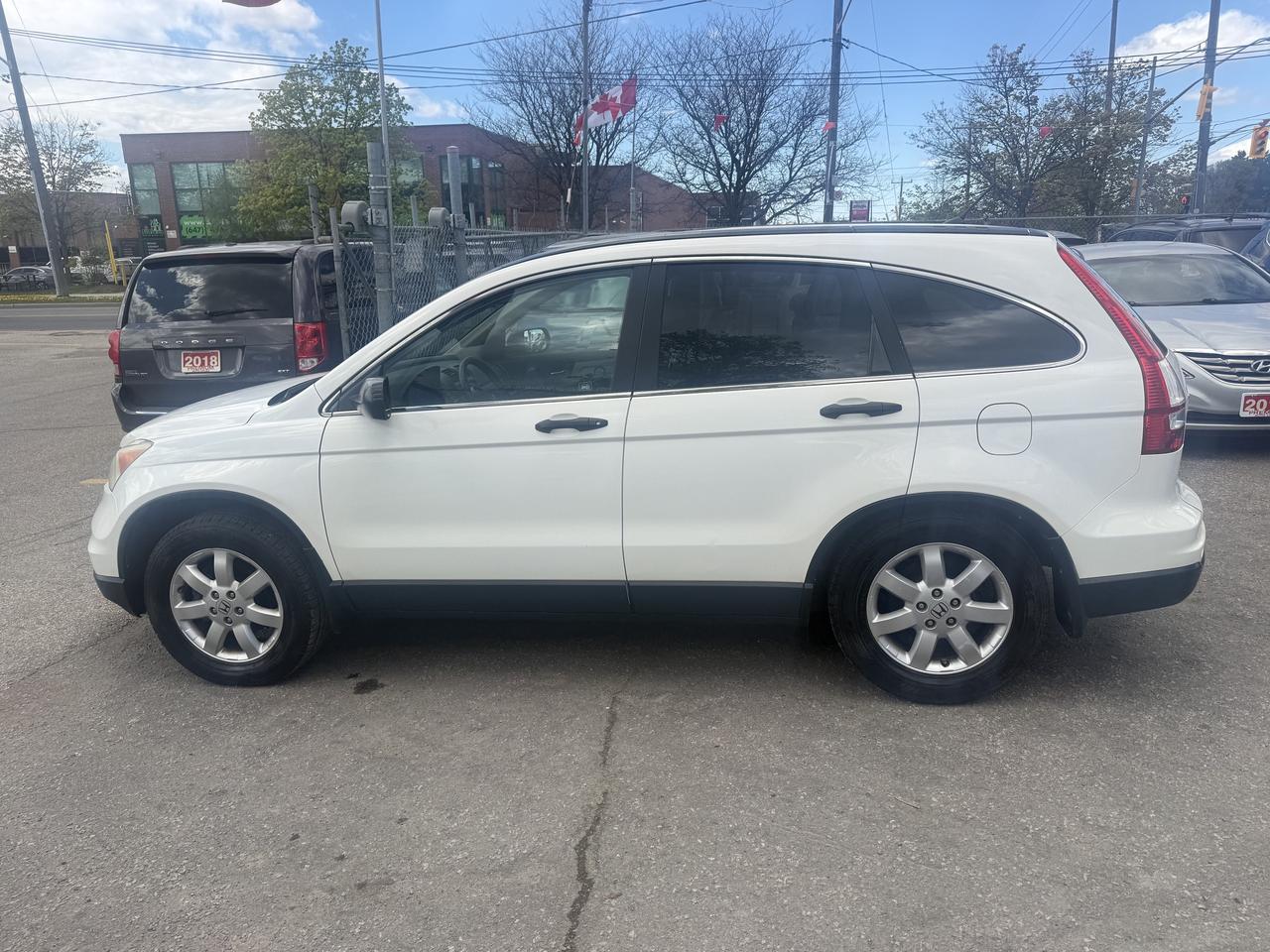 2010 Honda CR-V *** 3 YEAR WARRANTY INCLUDED *** Photo