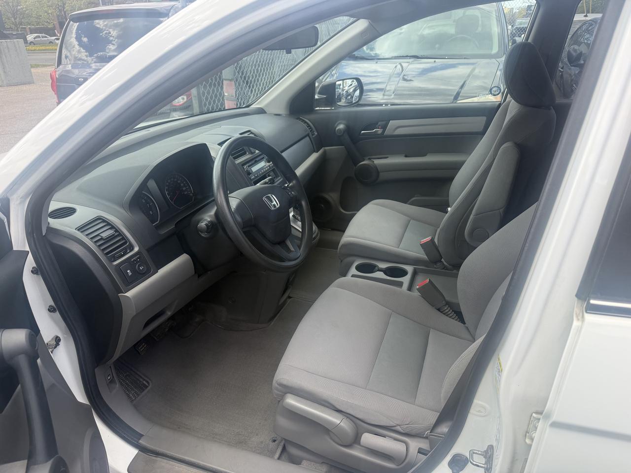 2010 Honda CR-V *** 3 YEAR WARRANTY INCLUDED *** Photo