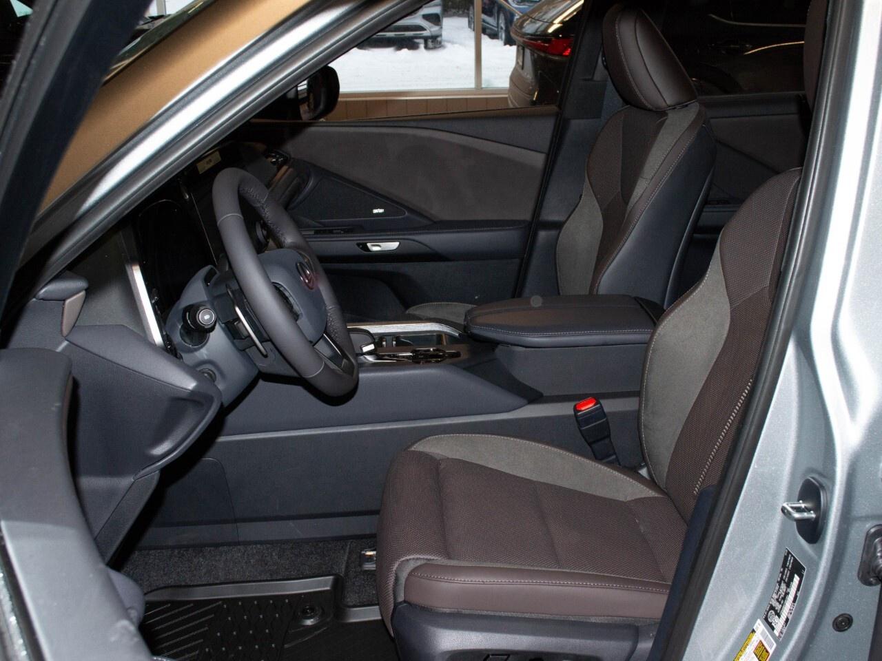 2026 Lexus TX 350 6 Passenger Photo
