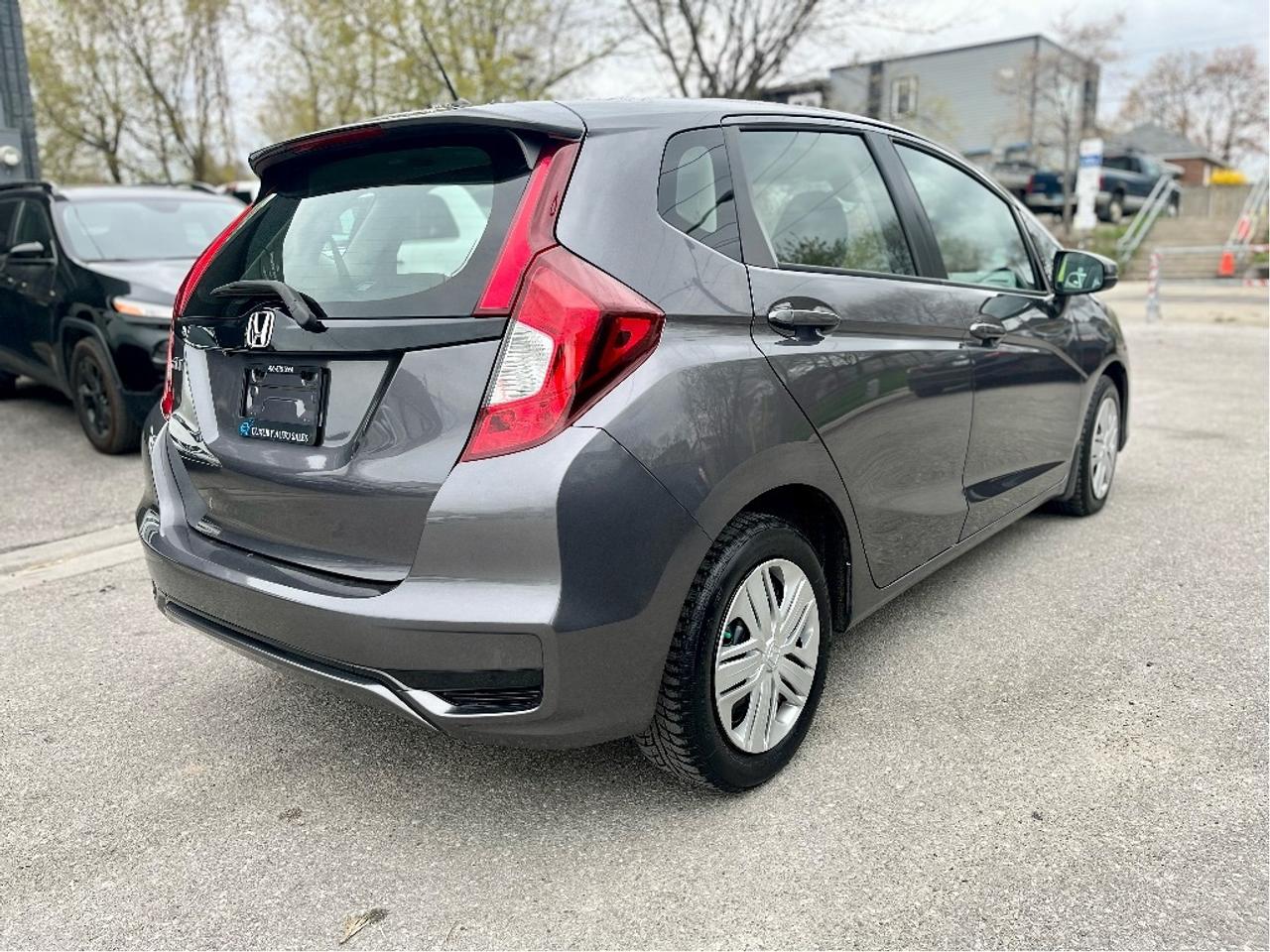 2018 Honda Fit APPLE CARPLAY CERTIFIED Photo