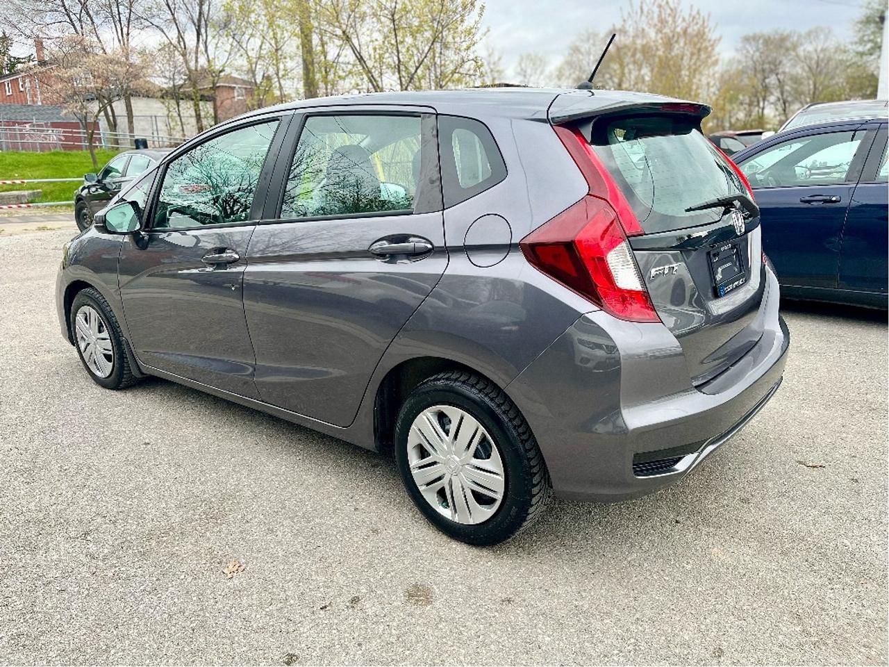 2018 Honda Fit APPLE CARPLAY CERTIFIED Photo