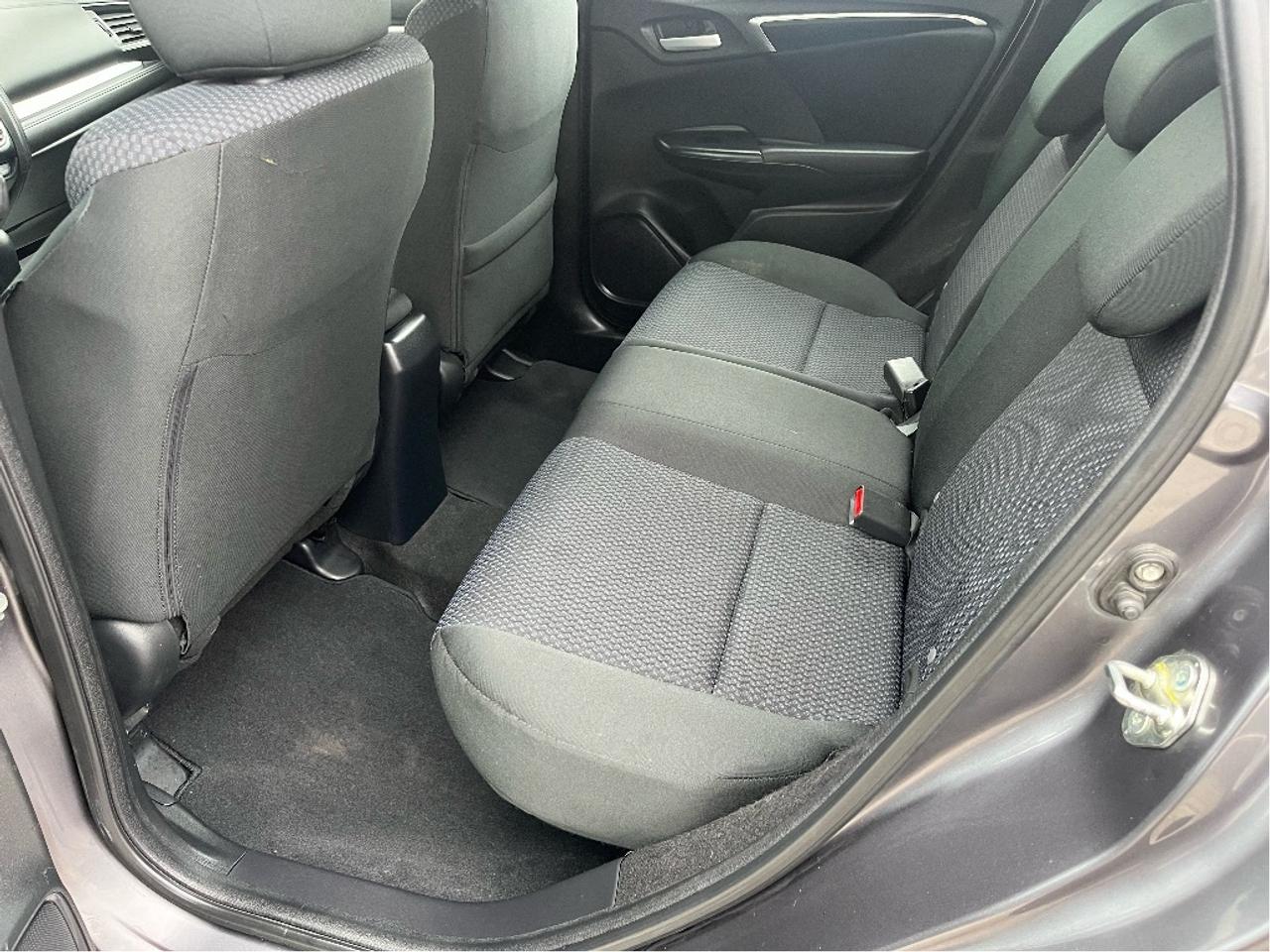 2018 Honda Fit APPLE CARPLAY CERTIFIED Photo