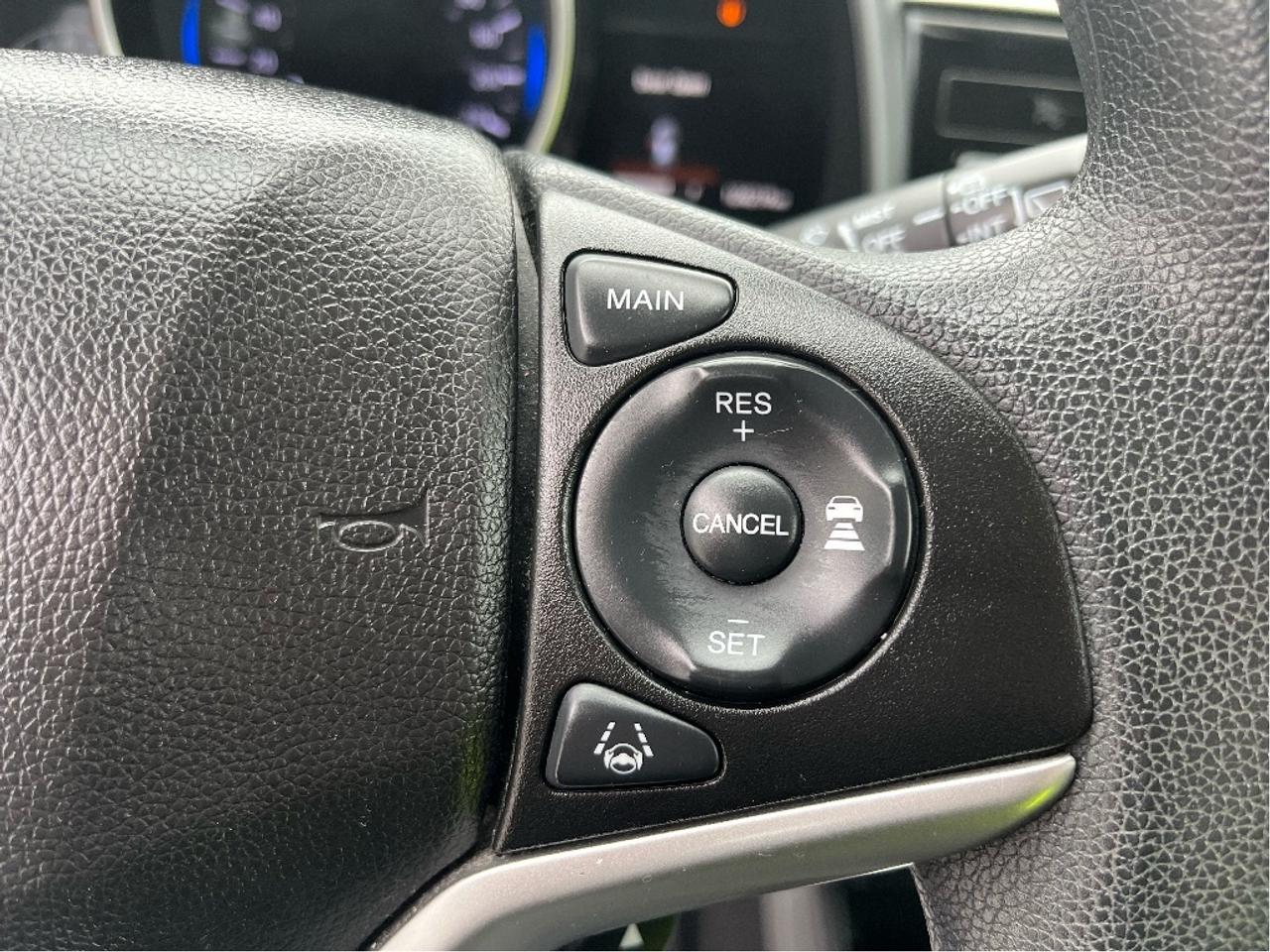 2018 Honda Fit APPLE CARPLAY CERTIFIED Photo