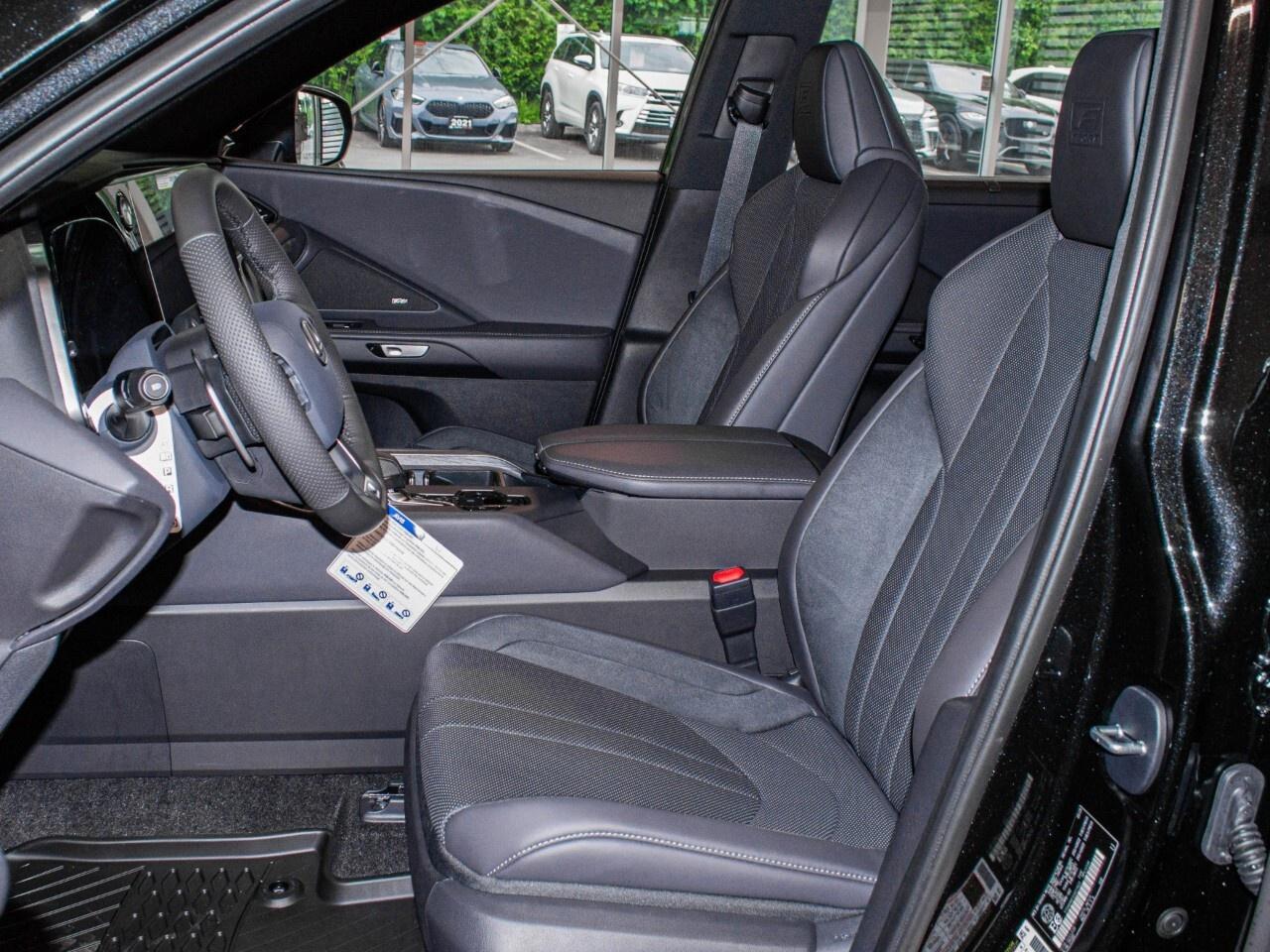 2025 Lexus TX 500h F Sport Photo