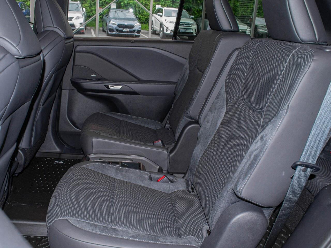 2025 Lexus TX 500h F Sport Photo