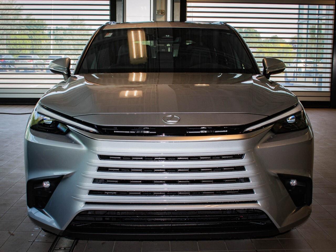 2025 Lexus TX 350 ULTRA LUXURY Photo