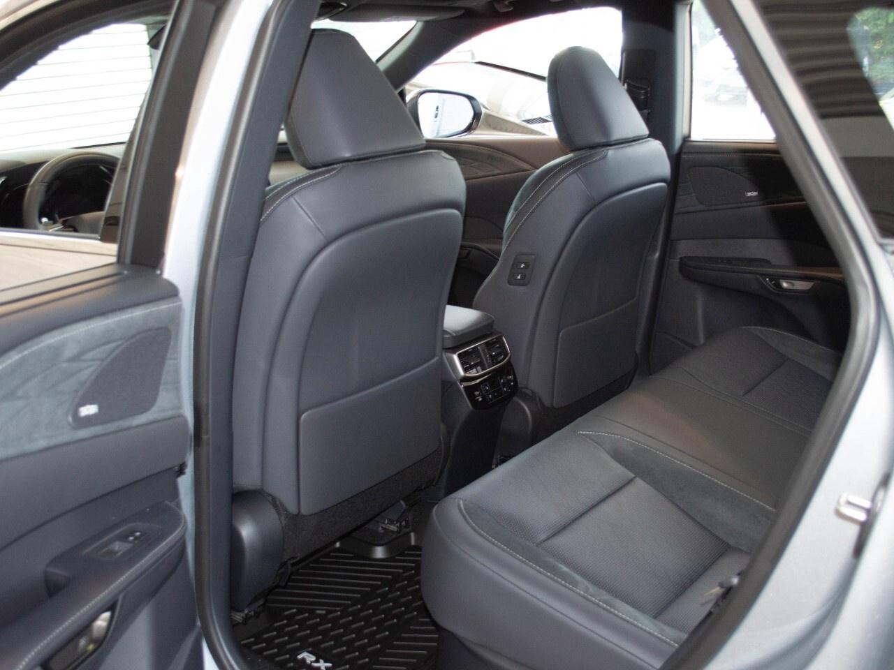 2025 Lexus RX 450h+ EXECUTIVE Photo