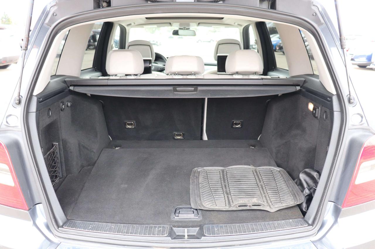 2010 Mercedes-Benz GLK350 4MATIC® Photo