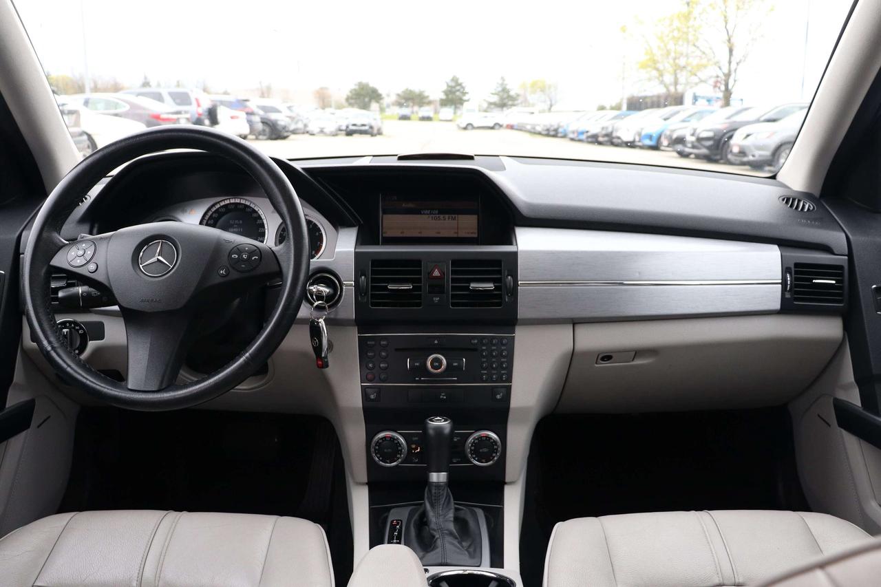 2010 Mercedes-Benz GLK350 4MATIC® Photo