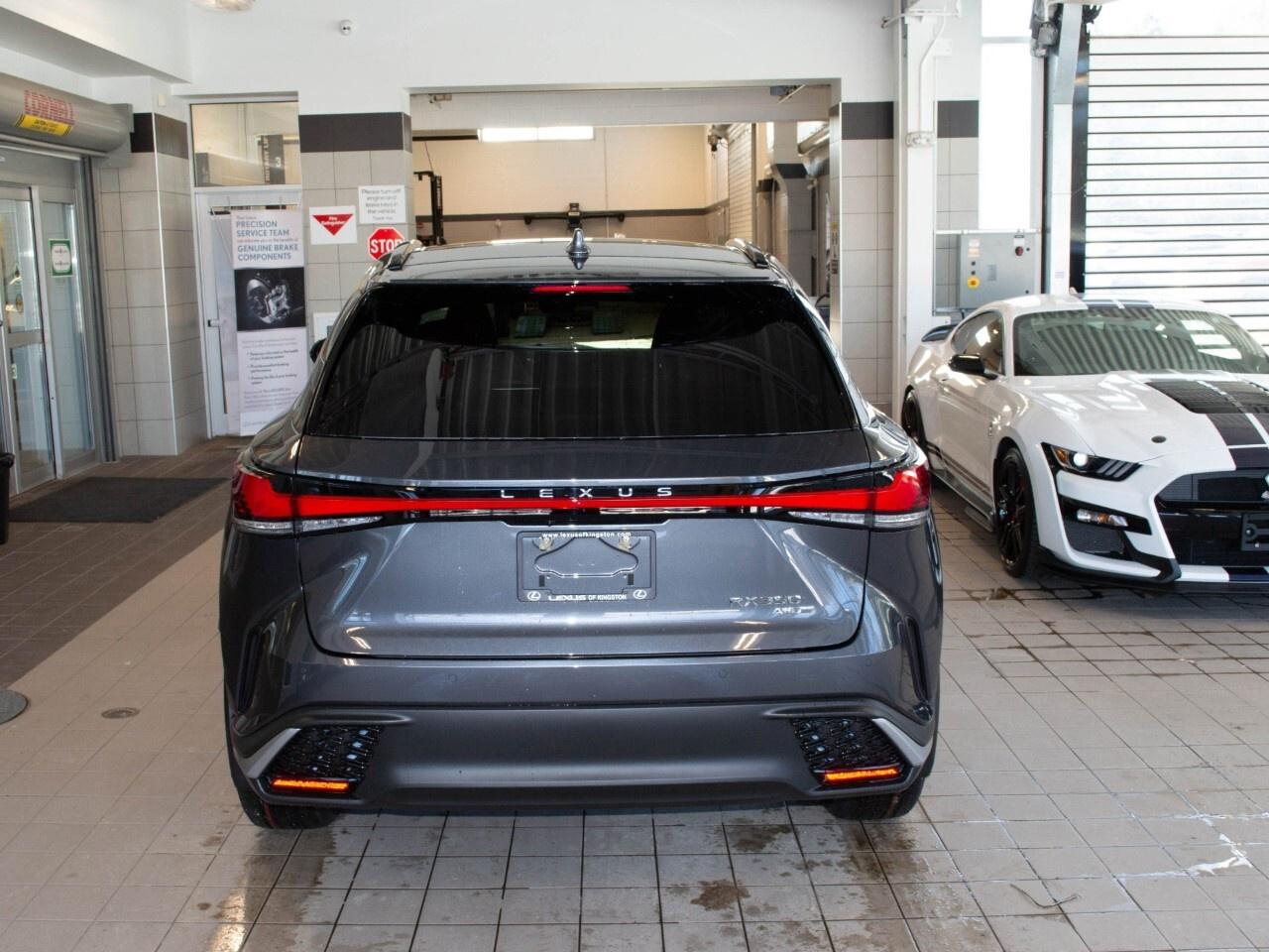 2026 Lexus RX 350 F SPORT Photo4