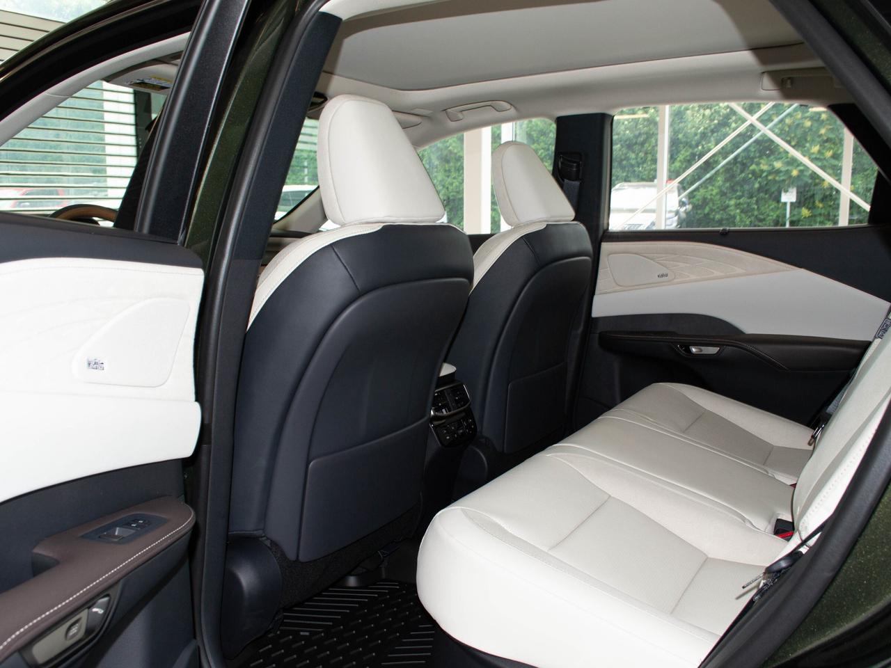 2025 Lexus RX 350  Photo