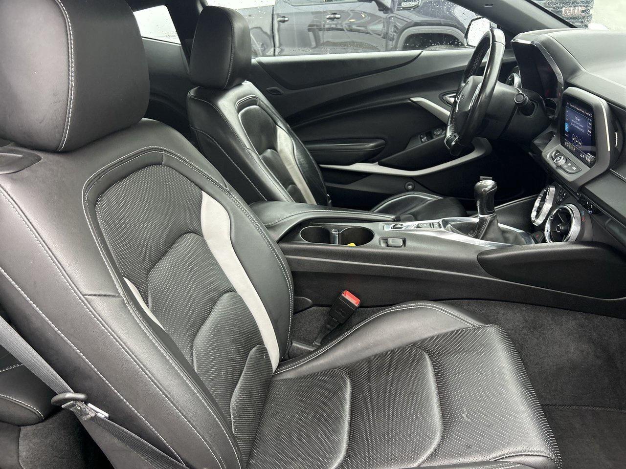 2019 Chevrolet Camaro 3LT Winter Tire Package BOSE Leather Performance E Photo