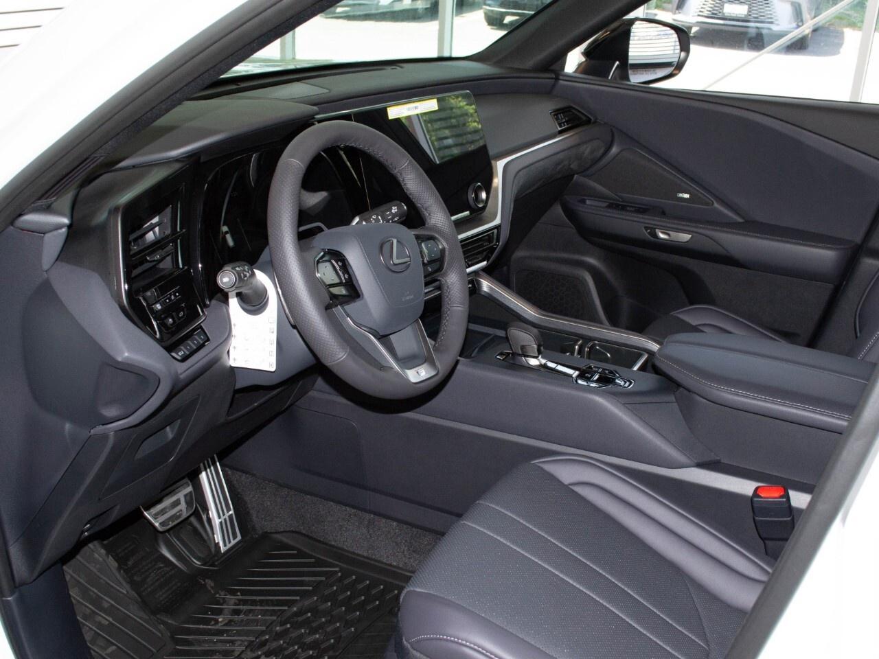 2025 Lexus TX 350 F SPORT Photo
