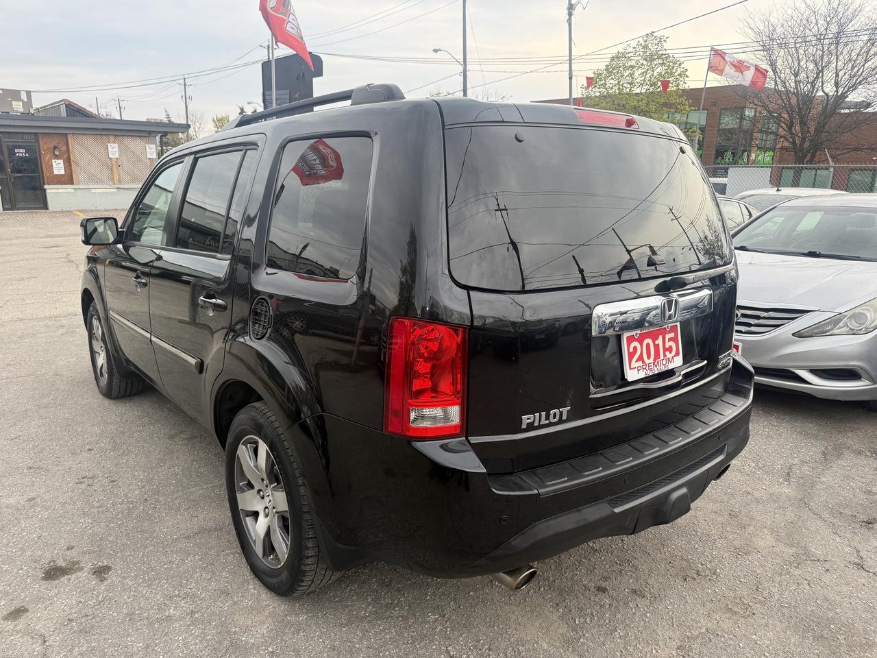 2015 Honda Pilot *** 3 YEAR WARRANTY INCLUDED *** Photo3