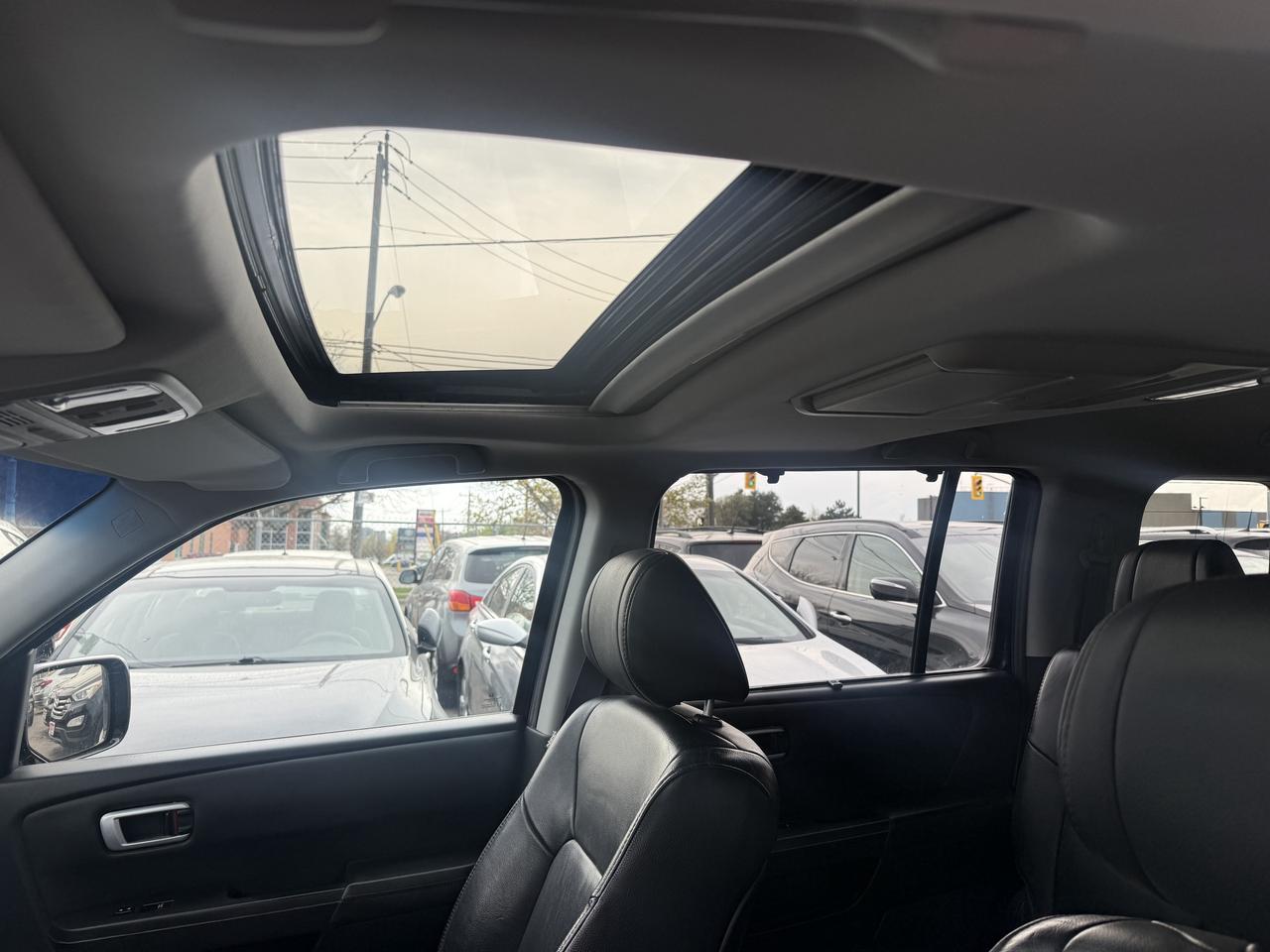 2015 Honda Pilot *** 3 YEAR WARRANTY INCLUDED *** Photo