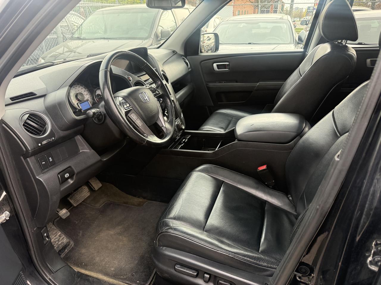 2015 Honda Pilot *** 3 YEAR WARRANTY INCLUDED *** Photo