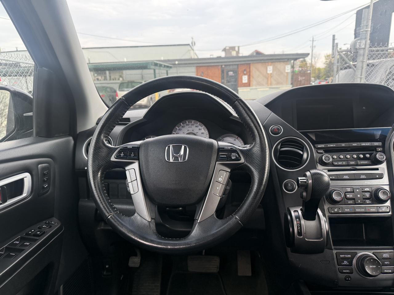 2015 Honda Pilot *** 3 YEAR WARRANTY INCLUDED *** Photo