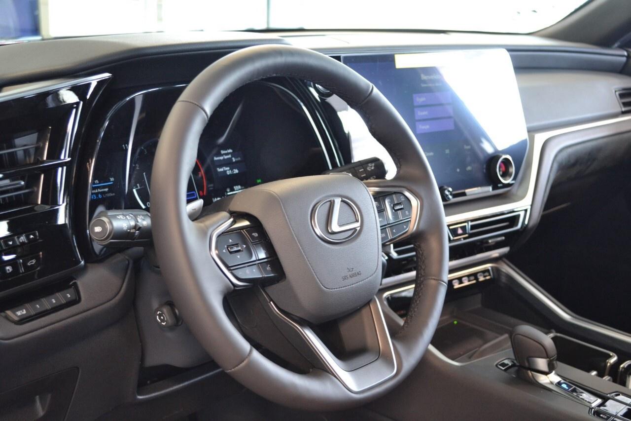 2026 Lexus TX 350 ULTRA LUXURY Photo3