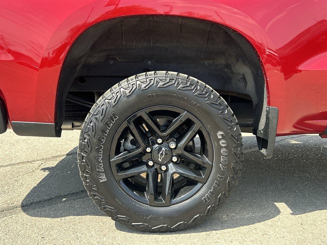 2024 Chevrolet Silverado 1500 LT Trail Boss Duramax BOSE Leather Sunroof Photo