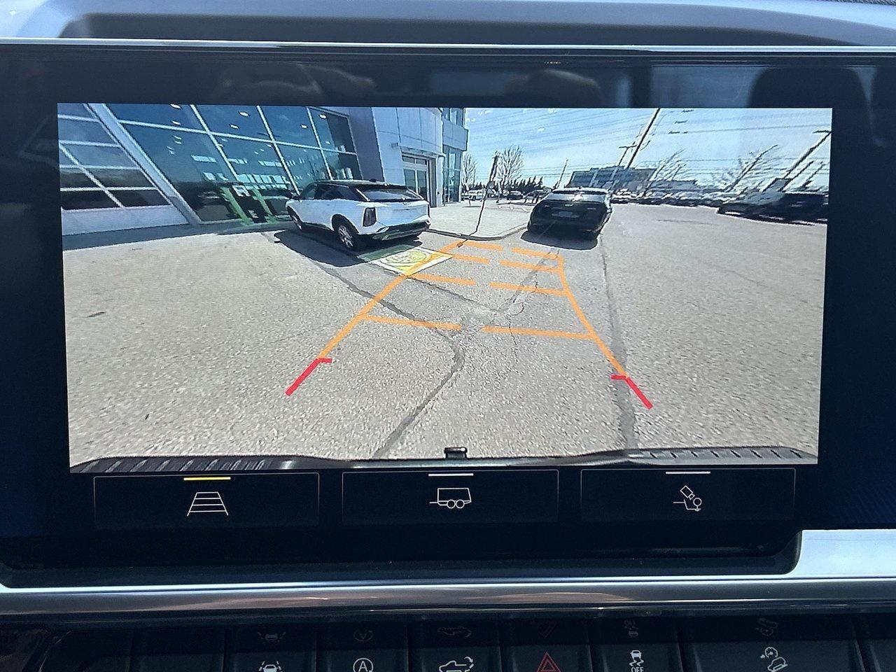 2024 Chevrolet Silverado 1500 LT Trail Boss Duramax BOSE Leather Sunroof Photo