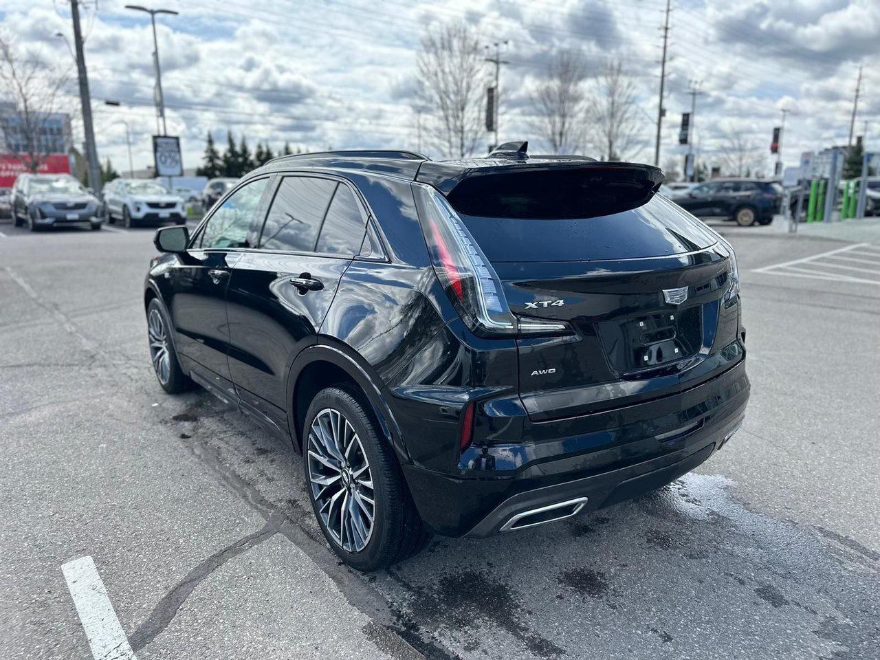 2024 Cadillac XT4 AWD 4dr Sport 20 Inch Wheels Adaptive Cruise Sunro Photo2