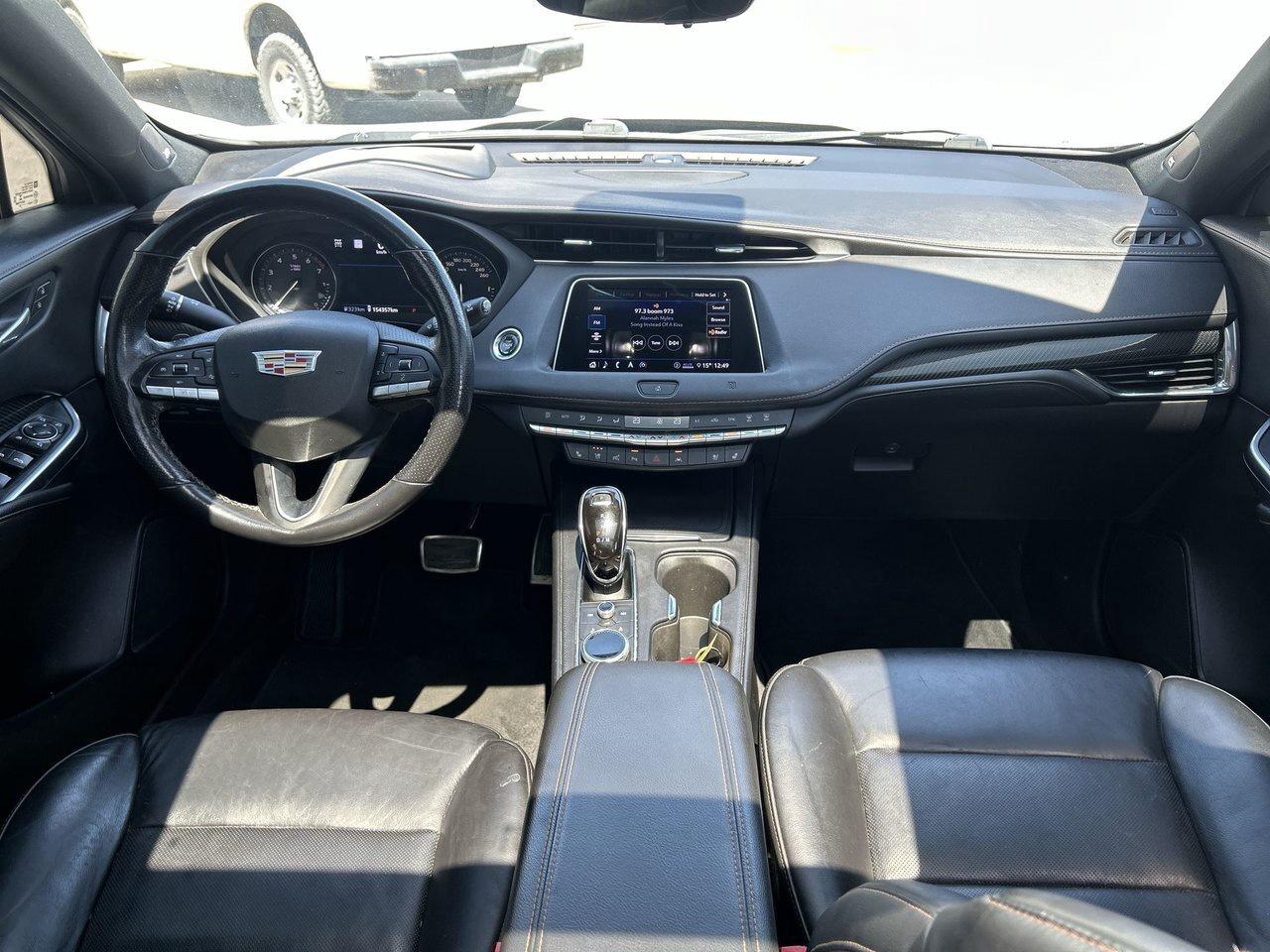 2020 Cadillac XT4 Sport Sunroof BOSE Audio Head-Up Display Lane Keep Photo