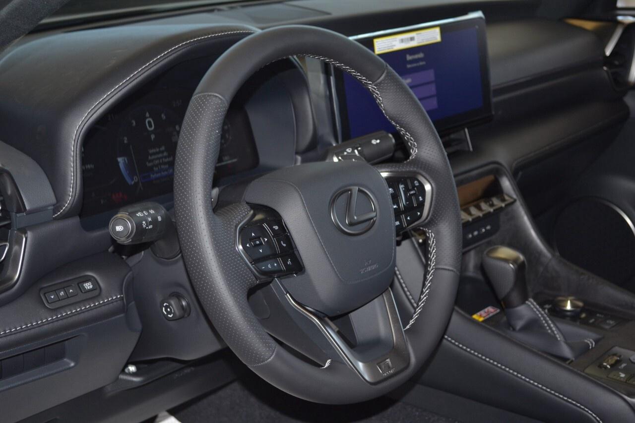 2026 Lexus IS 350 F Sport Photo