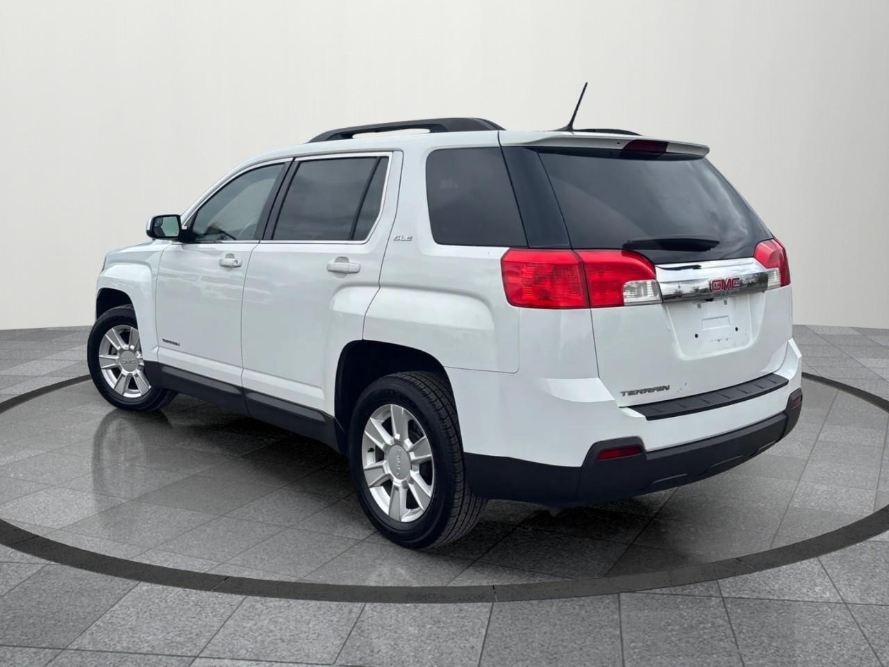 2013 GMC Terrain SLE-2 Front-wheel Drive Sport Utility Photo3