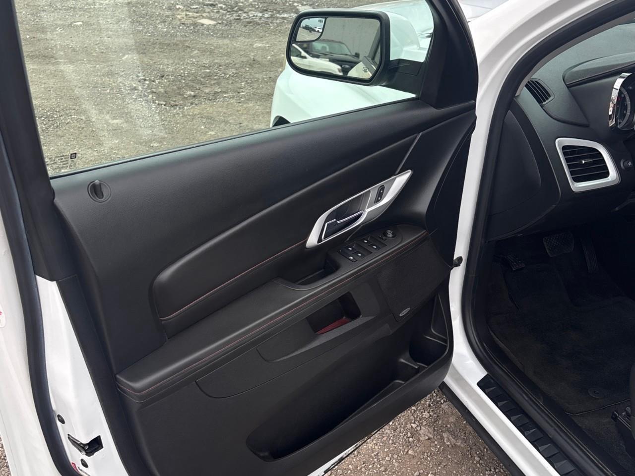 2013 GMC Terrain SLE-2 Front-wheel Drive Sport Utility Photo