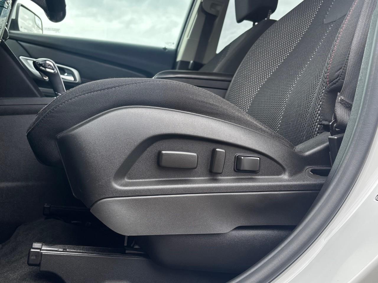 2013 GMC Terrain SLE-2 Front-wheel Drive Sport Utility Photo