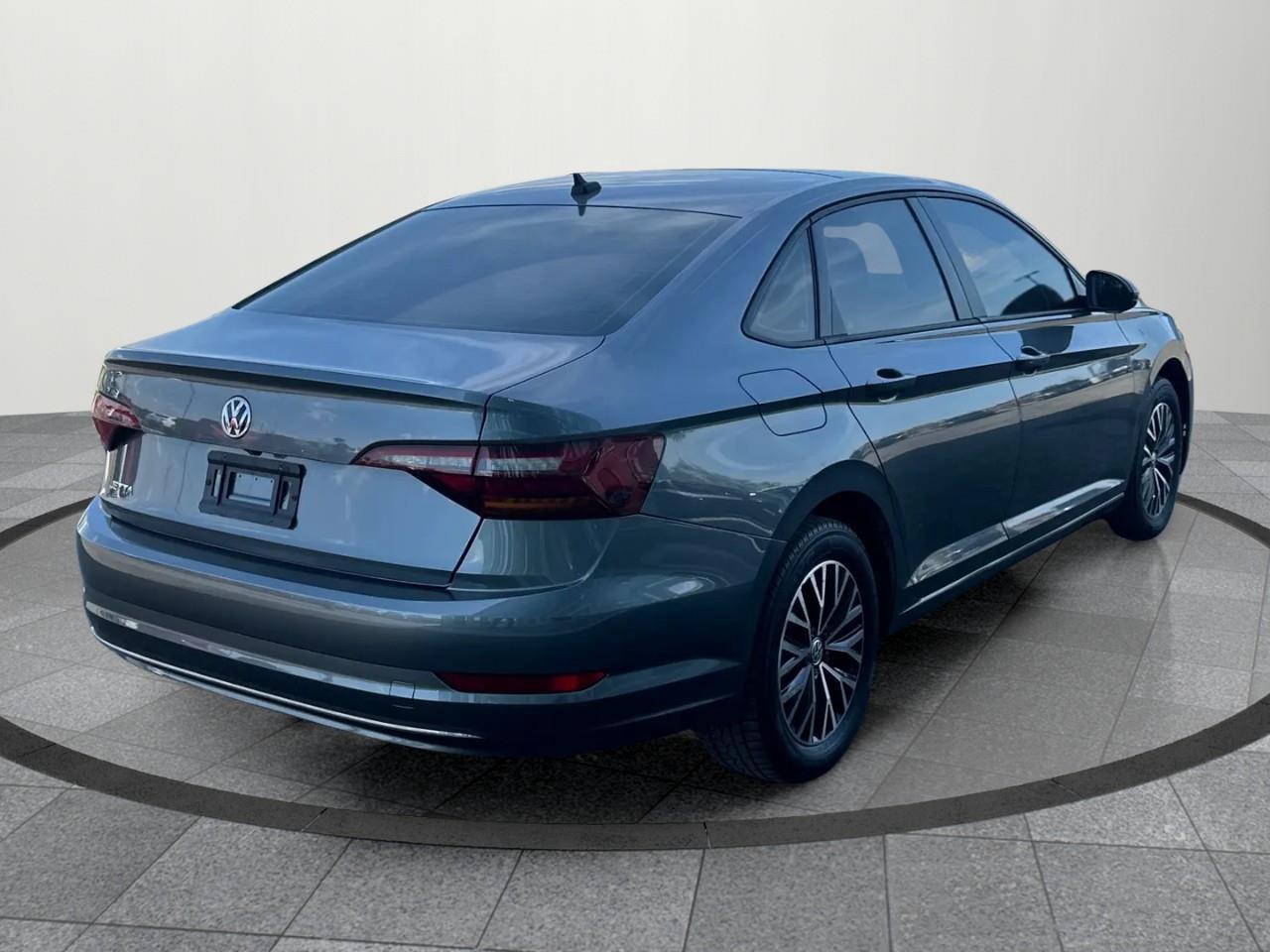 2019 Volkswagen Jetta 1.4 TSI Highline (A8) 4dr Sedan Photo