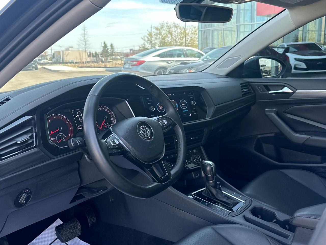 2019 Volkswagen Jetta 1.4 TSI Highline (A8) 4dr Sedan Photo