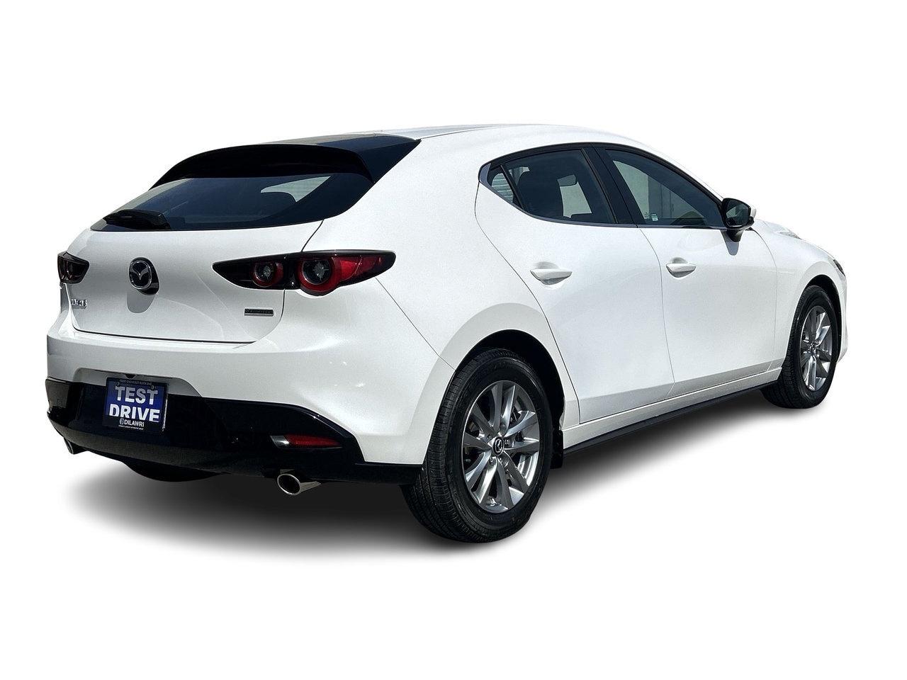 2025 Mazda Mazda3 Sport GS Auto FWD Under 7500kms! Heated Steering Wheel D Photo