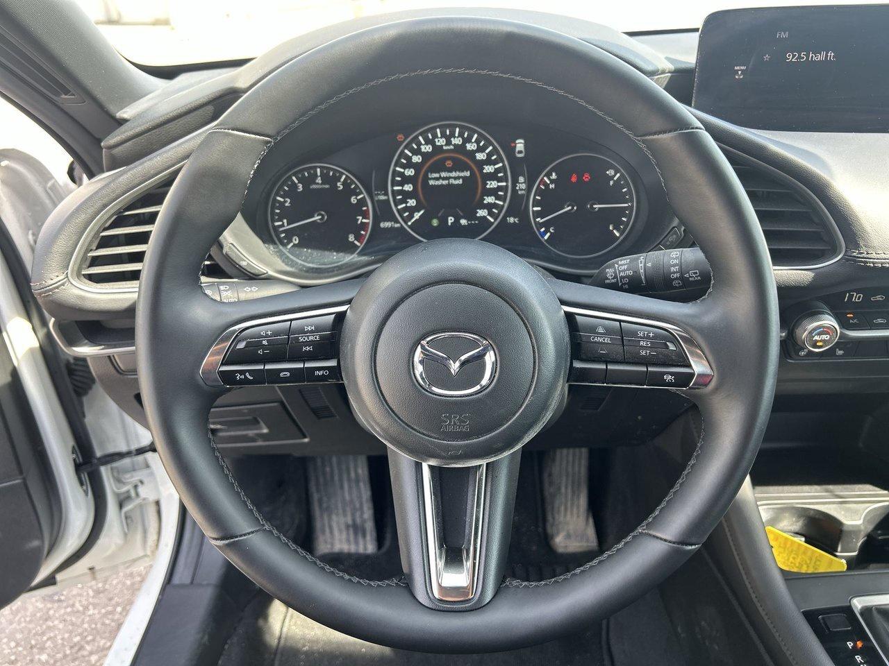 2025 Mazda Mazda3 Sport GS Auto FWD Under 7500kms! Heated Steering Wheel D Photo