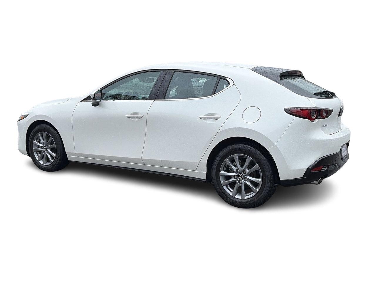 2025 Mazda Mazda3 Sport GS Auto FWD Under 7500kms! Heated Steering Wheel D Photo