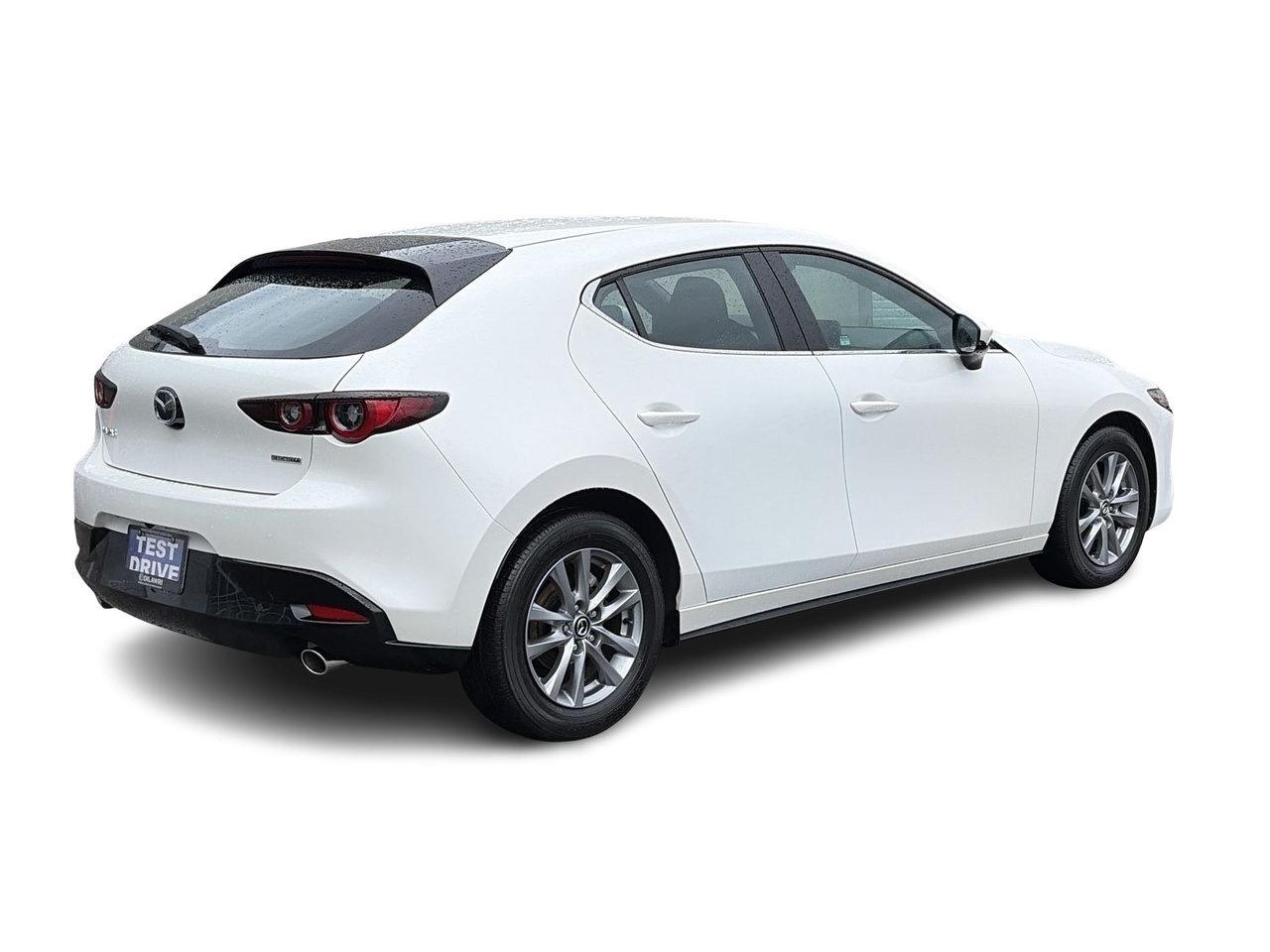 2025 Mazda Mazda3 Sport GS Auto FWD Under 7500kms! Heated Steering Wheel D Photo