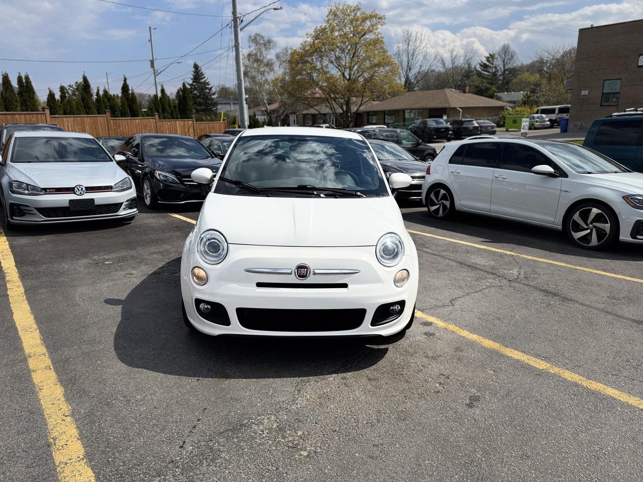 2016 Fiat 500 Sport   LOW KMS! MINT! Photo