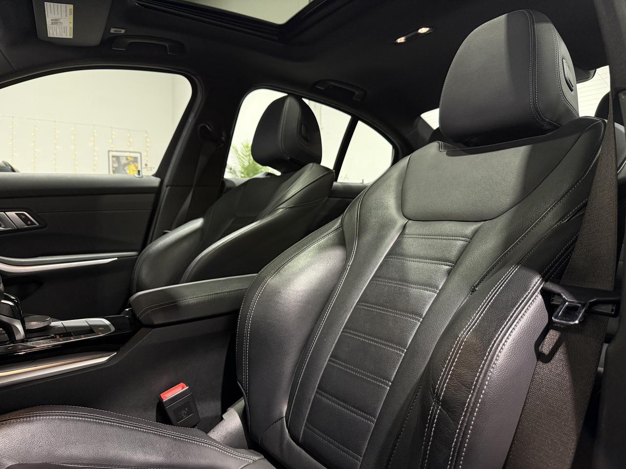 2021 BMW 3-Series 330i xDrive||Bmw Service History||Clean Carfax Photo