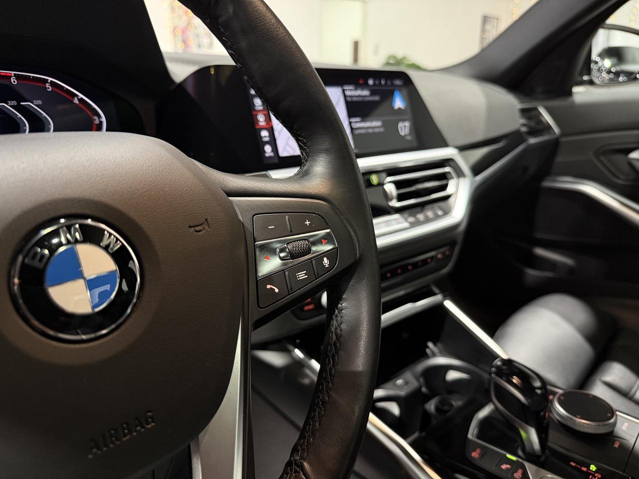 2021 BMW 3-Series 330i xDrive||Bmw Service History||Clean Carfax Photo