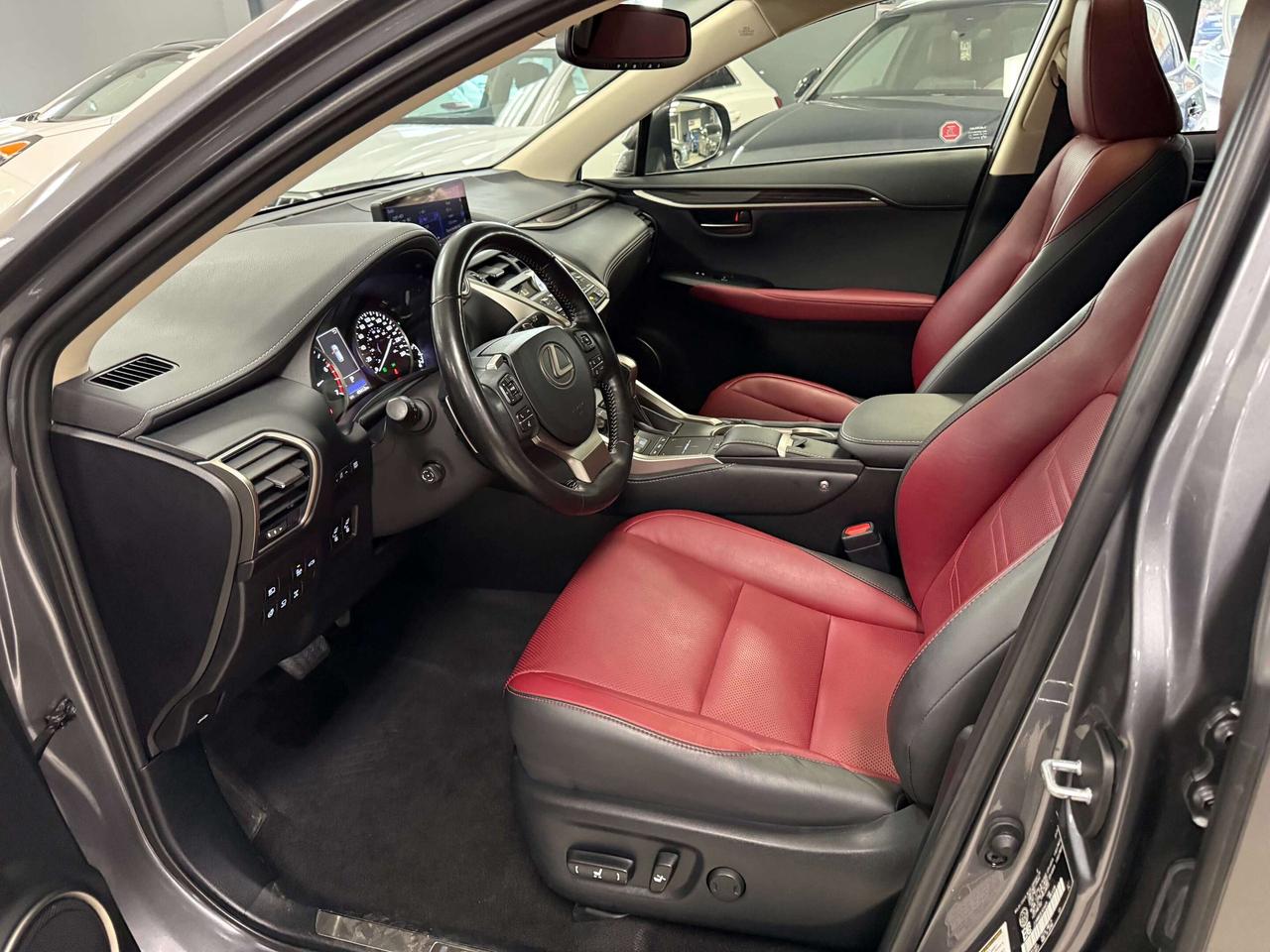 2020 Lexus NX 300 LUXURY PKG ONE OWNER ONLY 49KM!! Photo