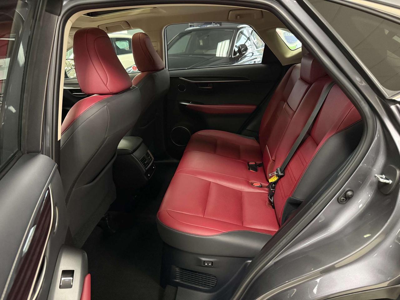 2020 Lexus NX 300 LUXURY PKG ONE OWNER ONLY 49KM!! Photo
