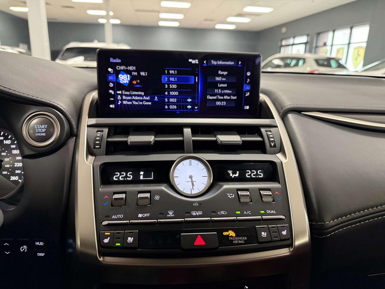 2020 Lexus NX 300 LUXURY PKG ONE OWNER ONLY 49KM!! Photo