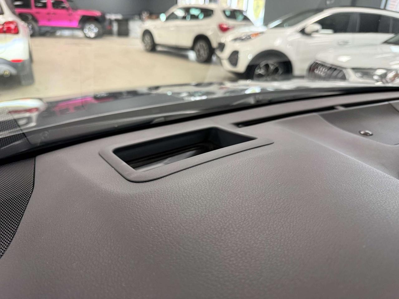 2020 Lexus NX 300 LUXURY PKG ONE OWNER ONLY 49KM!! Photo