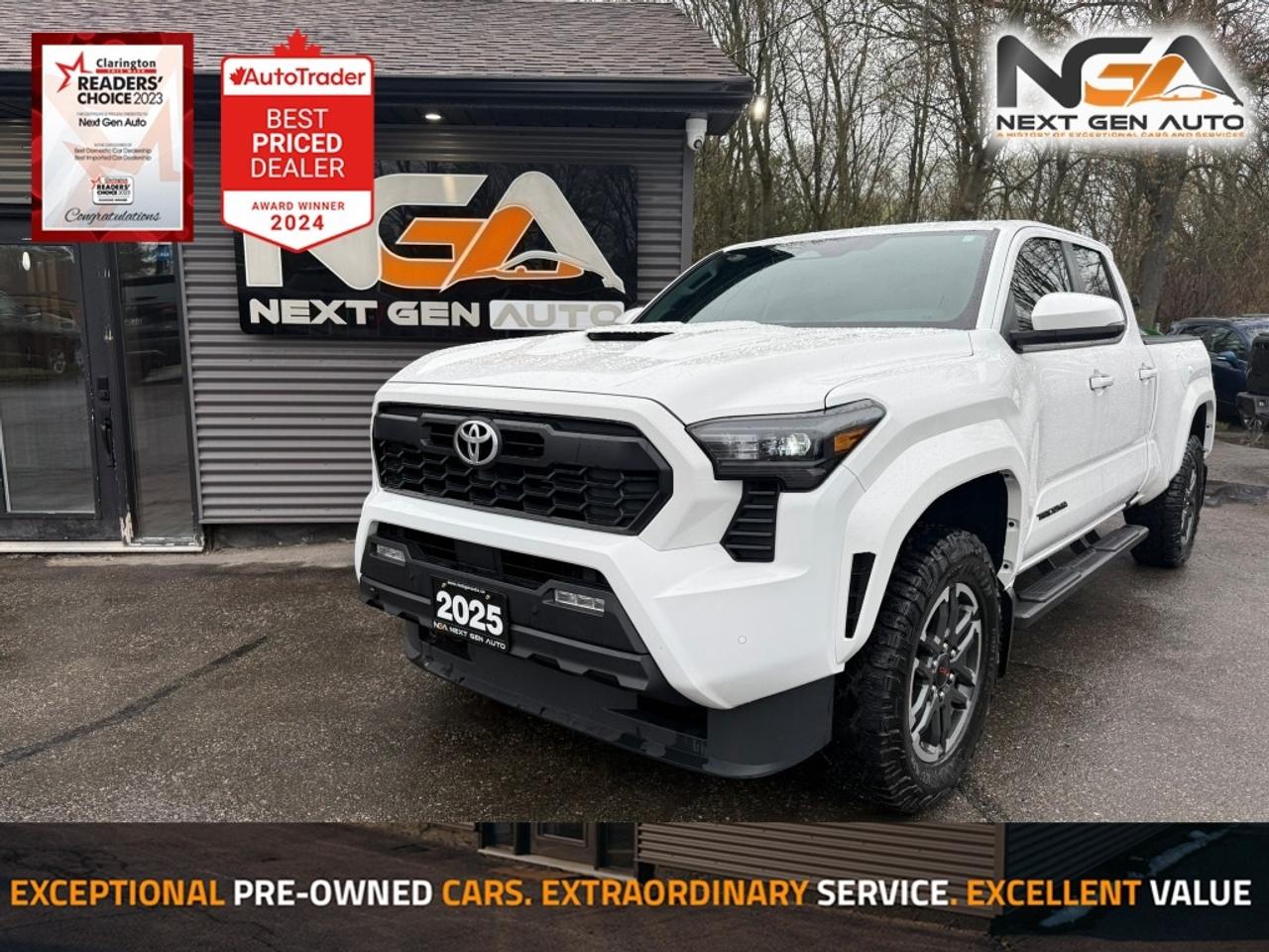 2025 Toyota Tacoma TRD SPORT ROOF WIRELESS CHARGING ONE OWNER Photo