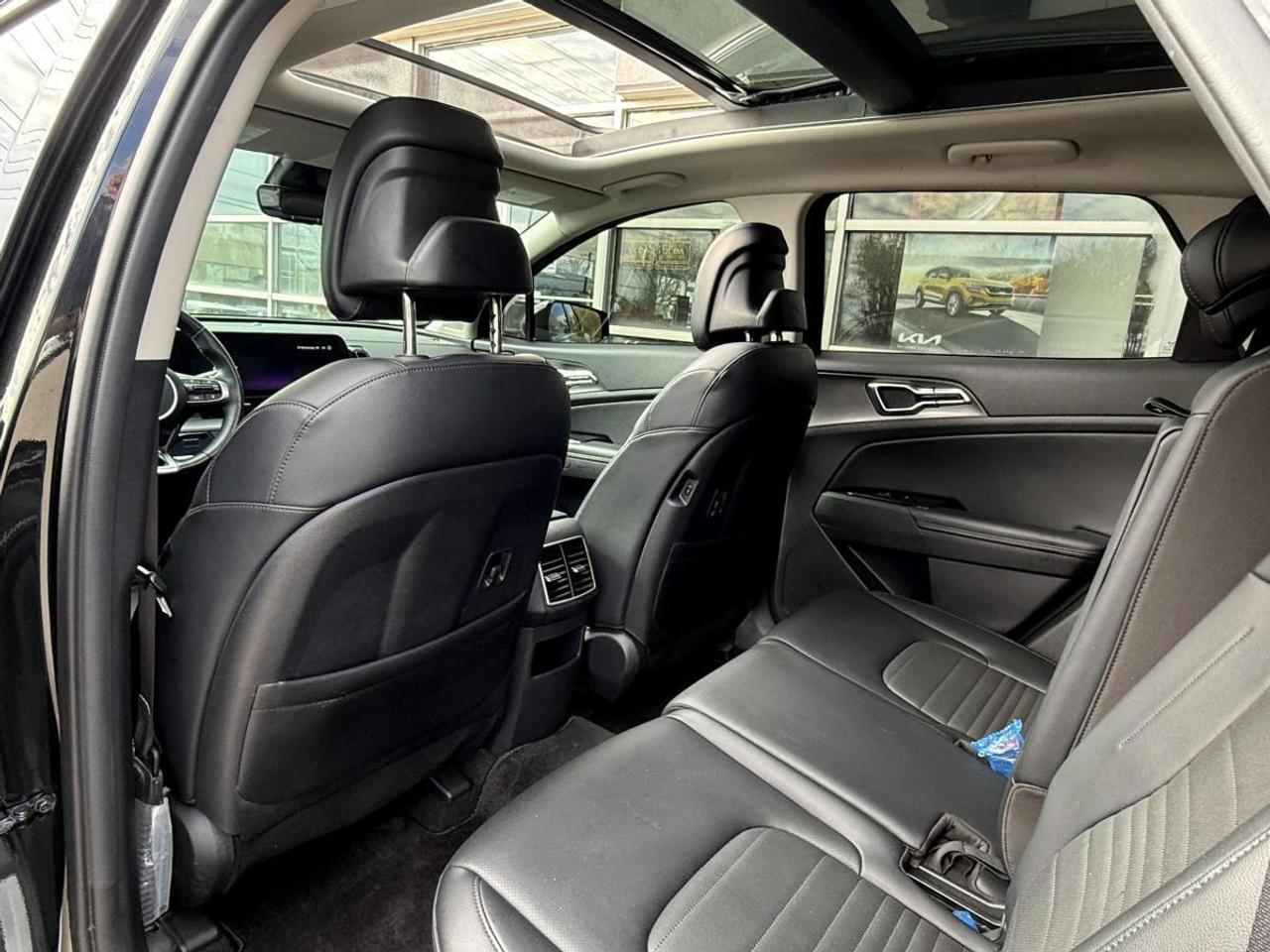 2024 Kia Sportage EX Premium AWD w/Black Interior Photo