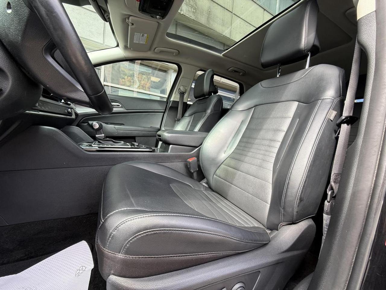 2024 Kia Sportage EX Premium AWD w/Black Interior Photo