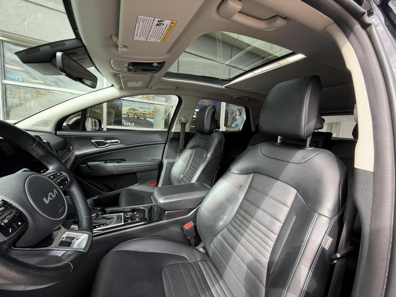 2024 Kia Sportage EX Premium AWD w/Black Interior Photo