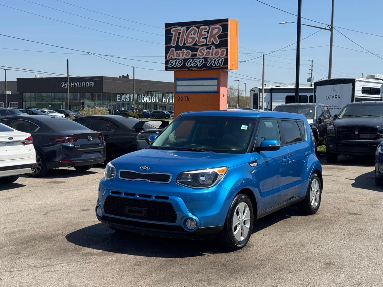 2016 Kia Soul LX, NO ACCIDENTS, MANUAL, WELL MAINTAINED, CERT - Photo #1